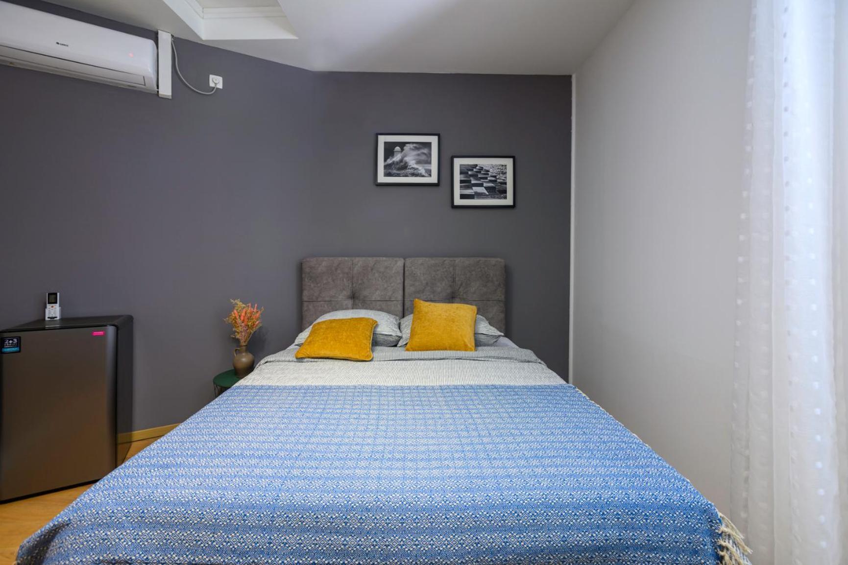 Apartment Vera With Sea View And Old Town View *