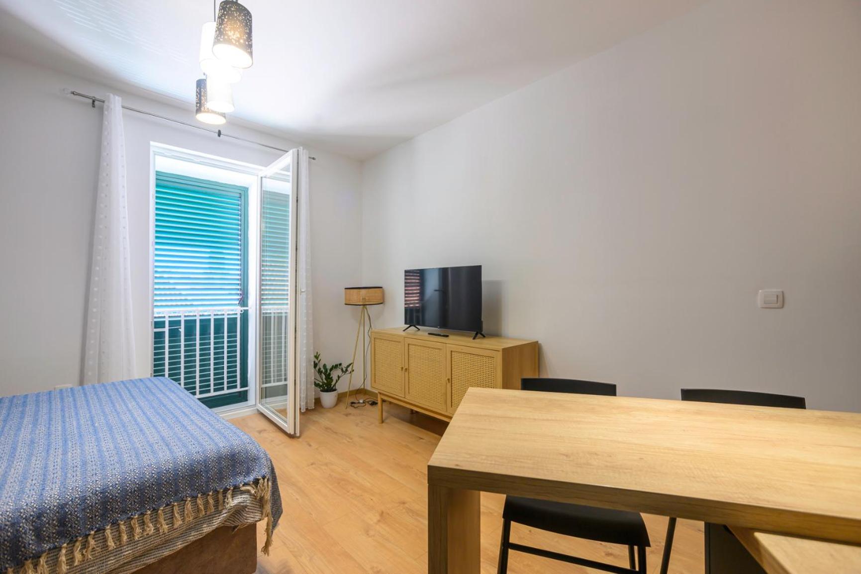 Vera With Sea View And Old Town View Apartment Zadar